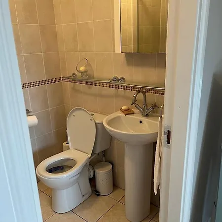 Private And Ensuite In *